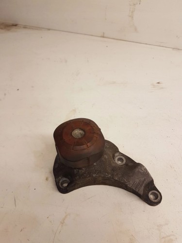 PODUSZKA SILNIKA AUDI A6 C6 3.0 TDI 4F0199343M