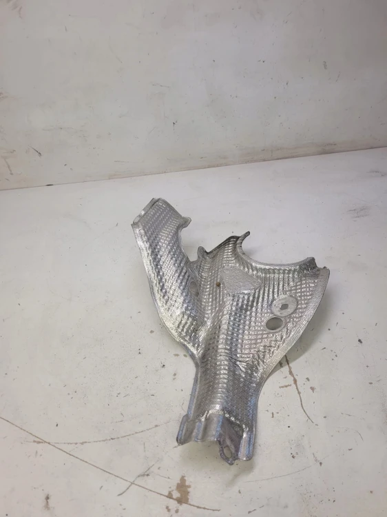 OSŁONA TERMICZNA TUNELU AUDI Q5 8R 8R1804163