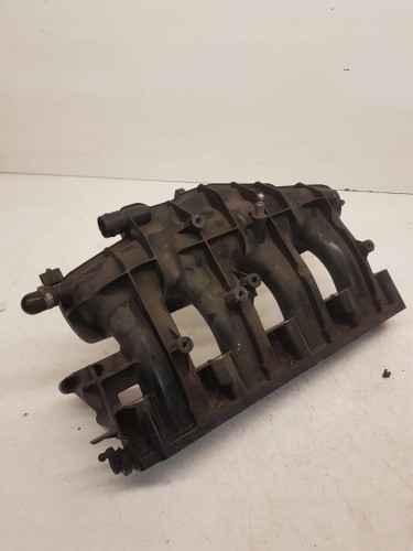 KOLEKTOR SSĄCY VW AUDI A4 A6 2,0 TFSI 06D133185L