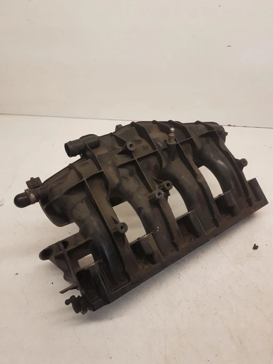 KOLEKTOR SSĄCY VW AUDI A4 A6 2,0 TFSI 06D133185L
