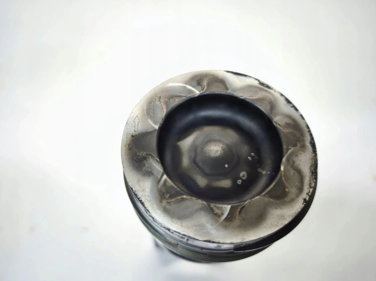 TŁOK + KORBOWÓD AUDI VOLKSWAGEN SEAT SKODA 2.0 TDI 038J 03LS