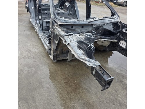 ĆWIARTKA PODŁUŻNICA FARTUCH PRAWY AUDI A5 8W OD 2016 ROKU !!!