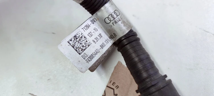 WĄŻ PRZEWÓD WLWEU ADBLUE AUDI A4 A5 8K0131963R