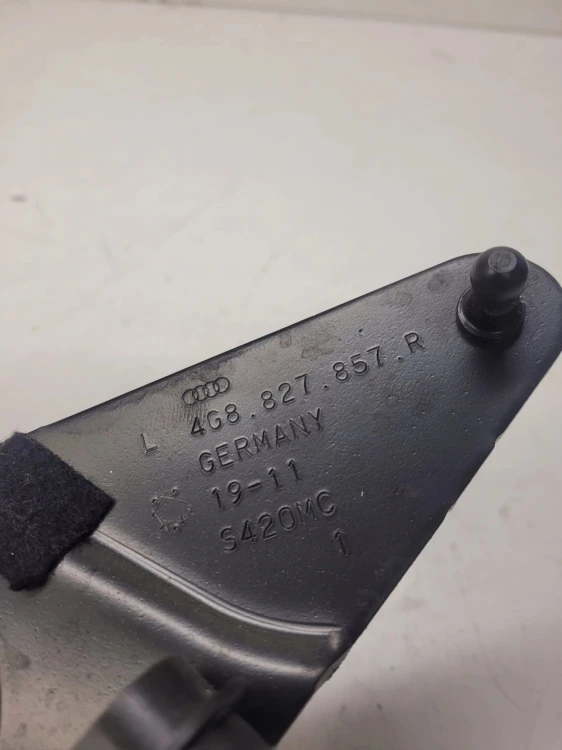 SIŁOWNIK ZAWIAS KLAPY LEWY TYŁ AUDI A7 4G8827857R