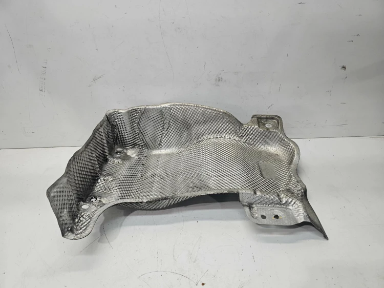 OSŁONA TERMICZNA WYDECHU AUDI A3 8V VW 5Q0825729C