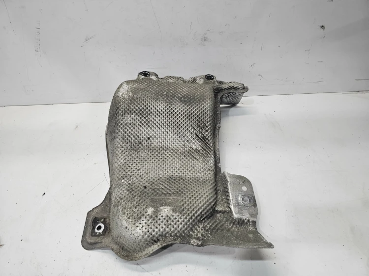 OSŁONA TERMICZNA WYDECHU AUDI A3 8V VW 5Q0825729C