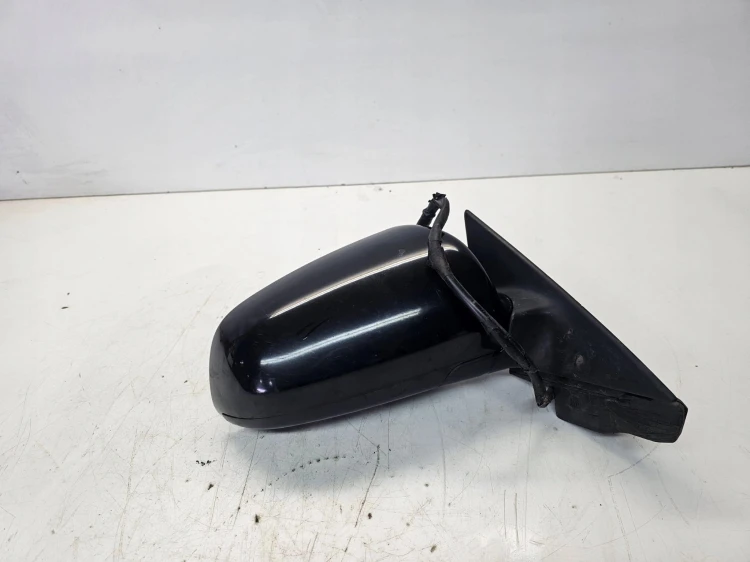 LUSTERKO PRAWE AUDI A3 8P3 LZ9Y 5 PIN UK