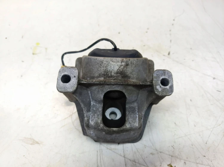 PODUSZKA SILNIKA Z CZUJNIKIEM AUDI A4 B8 A5 8T Q5 8R LIFT 8R0199381AA