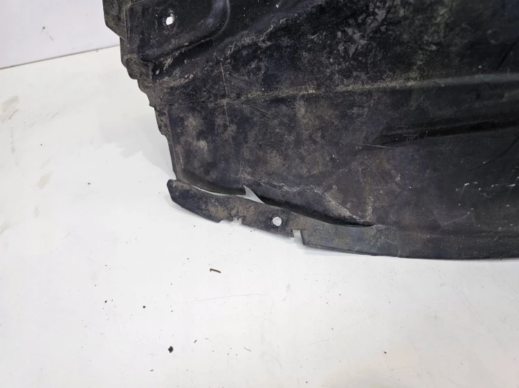 NADKOLE PRAWY PRZÓD AUDI A3 8P 8P0821172C