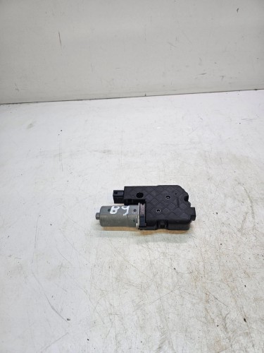 SILNICZEK SZYBERDACHU AUDI A4 B9 A5 8W 3G5877795