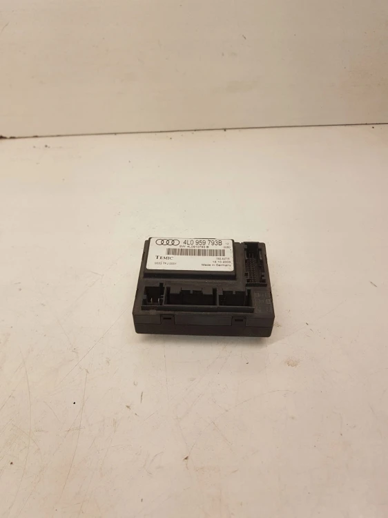 STEROWNIK MODUŁ DRZWI AUDI Q7 4L0959793B