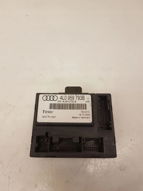 STEROWNIK MODUŁ DRZWI AUDI Q7 4L0959793B