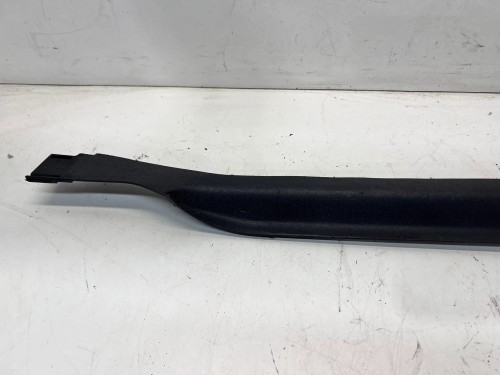 OSŁONA POSZYCIA PROGU LEWA VW SHARAN 7M3853371