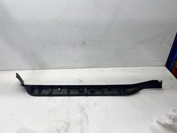OSŁONA POSZYCIA PROGU LEWA VW SHARAN 7M3853371