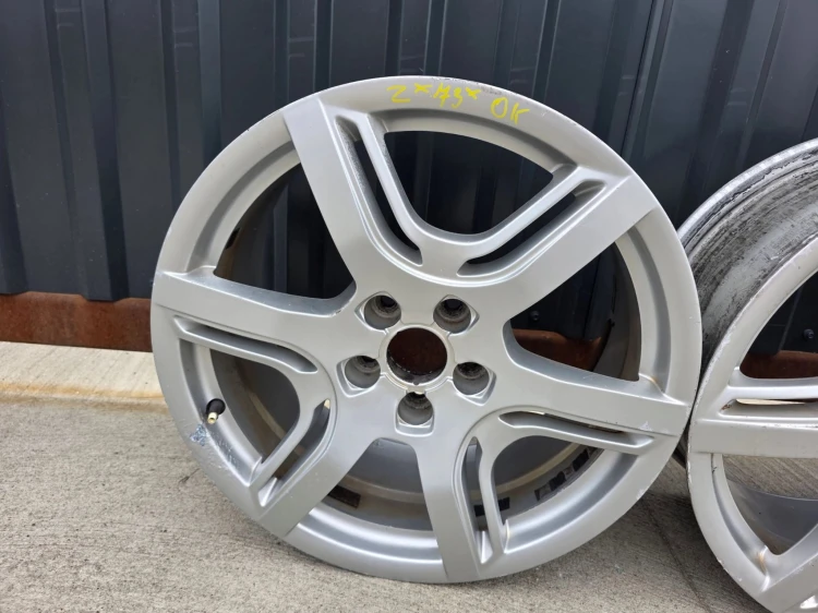 FELGA FELGI KOMPLET AUDI A4 A5 Q5 ITP 8.0J R18 ET39 8R0601025A Z*73* OK
