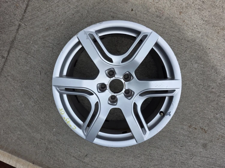 FELGA FELGI KOMPLET AUDI A4 A5 Q5 ITP 8.0J R18 ET39 8R0601025A Z*73* OK