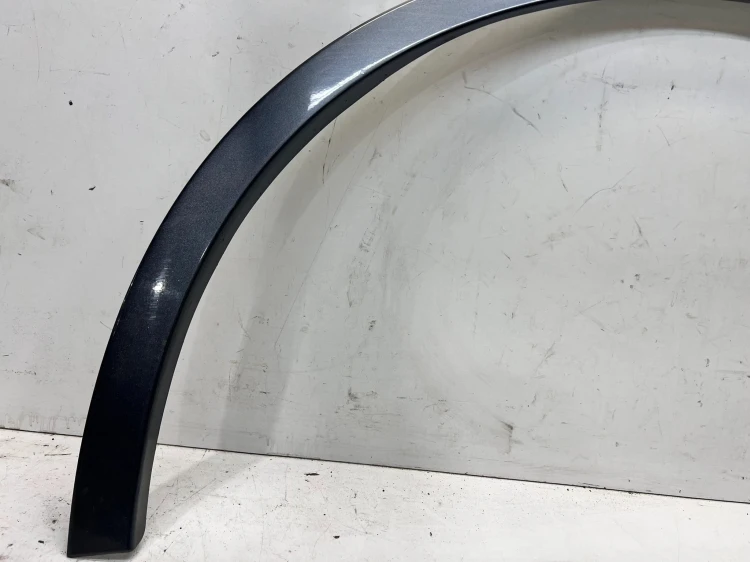LISTWA Z BŁOTNIKA NAKŁADKA LEWY PRZÓD AUDI Q7 4M LZ7S SLINE 4M0853717B