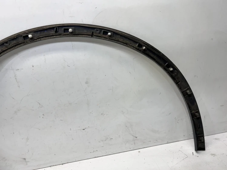 LISTWA Z BŁOTNIKA NAKŁADKA LEWY PRZÓD AUDI Q7 4M LZ7S SLINE 4M0853717B
