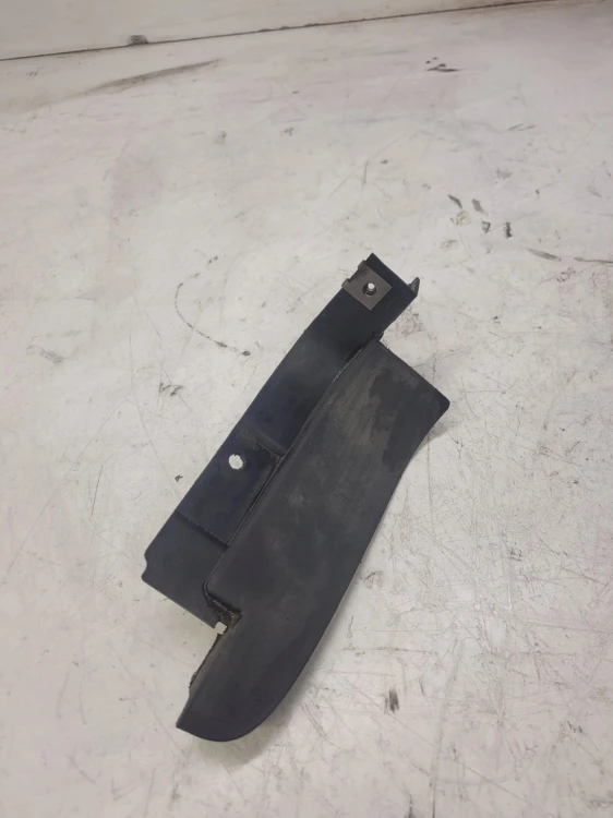 CHLAPACZ SPOJLERA LEWY TYŁ AUDI A4 B7 8E0853833E