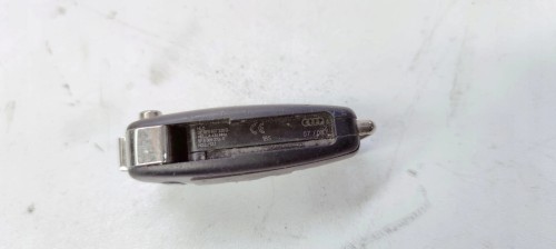KLUCZYK PILOT SCYZORYK AUDI A3 8P 8P0837220D *45*
