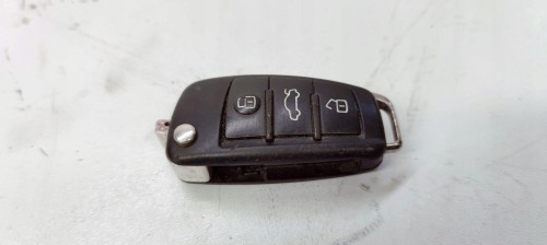 KLUCZYK PILOT SCYZORYK AUDI A3 8P 8P0837220D *45*