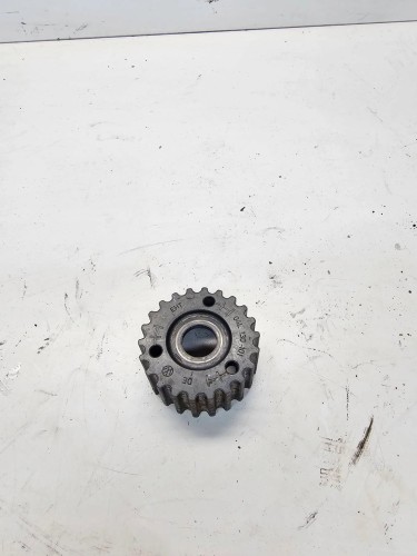 KOŁO ZĘBATE ROZRZĄDU AUDI A3 A4 A5 A6 2.0 TDI 04L130101 04L130111A