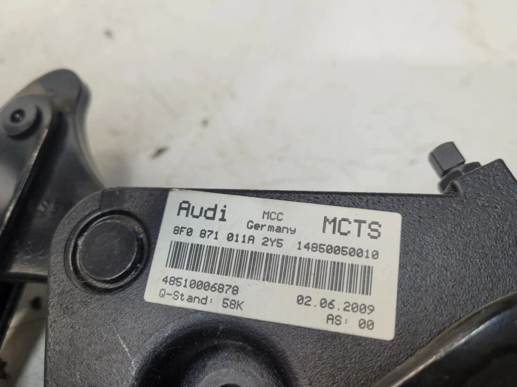 ZAWIAS SIŁOWNIK DACHU LEWY AUDI A5 8F CABRIO 8F0871011A
