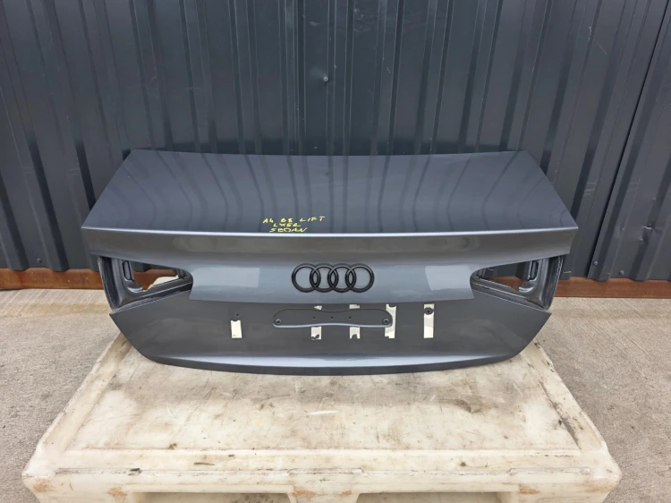 KLAPA TYLNA TYŁ AUDI A4 B8 LIFT S LINE SEDAN LX7R 2011-2016 !!!