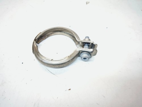 OBEJMA WYDECHU RURY SPALIN AUDI A4 B9 A5 2.0 TDI 05L131455