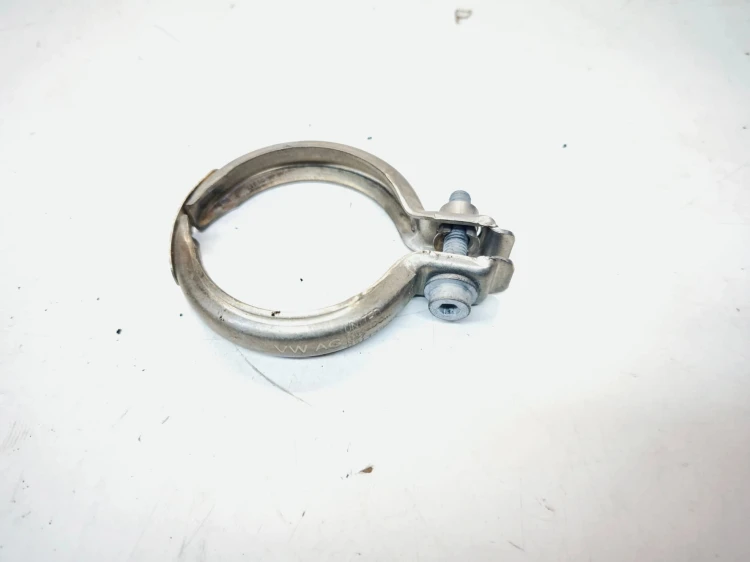 OBEJMA WYDECHU RURY SPALIN AUDI A4 B9 A5 2.0 TDI 05L131455