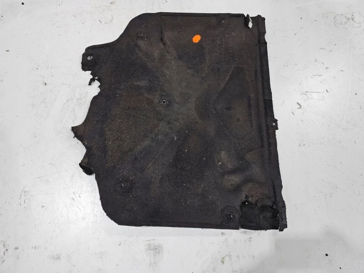 OSŁONA PŁYTA POD SKRZYNIE AUDI A4 B9 8W0863822A