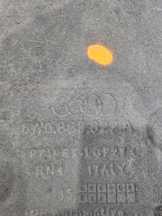 OSŁONA PŁYTA POD SKRZYNIE AUDI A4 B9 8W0863822A