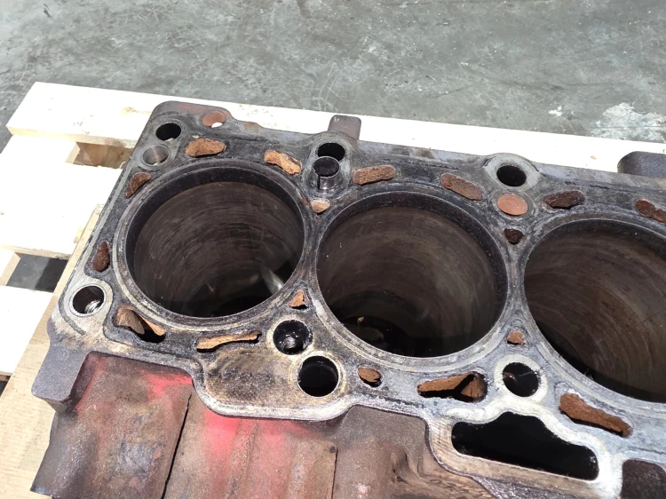 BLOK SILNIKA AUDI VOLKSWAGEN SEAT SKODA 2.0 TDI CBA 1/26