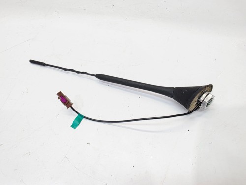 ANTENA DACHOWA AUDI A1 8X 6Q0035575E