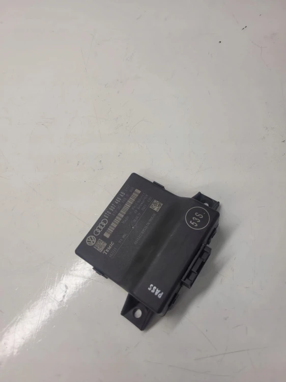 MODUŁ STEROWNIK GATEWAY AUDI A4 B8 A5 8T0907468AB