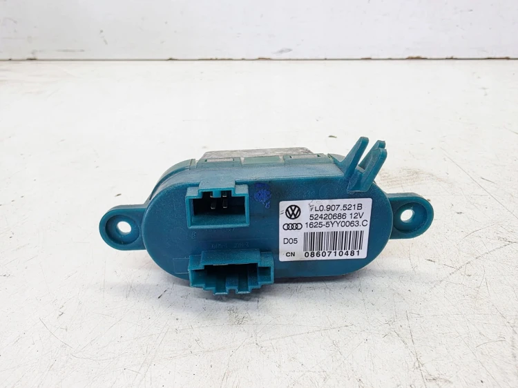 REZYSTOR OPORNIK DMUCHAWY AUDI Q7 4L 7L0907521B