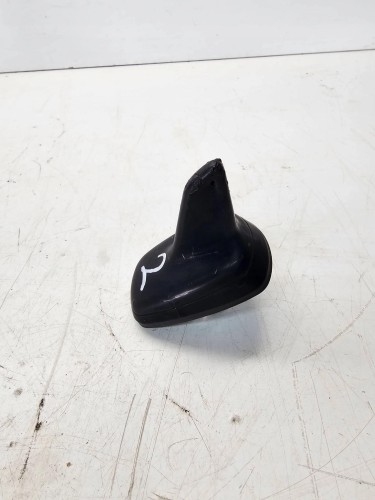 ANTENA LOTKA REKIN AUDI A3 8V 8V0035503AC MAT **2**