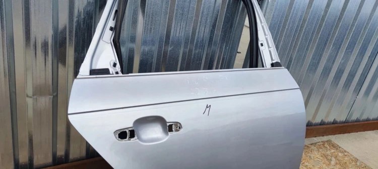 DRZWI PRAWY TYŁ AUDI A4 B9 LZ7G AVANT / KOMBI ORG