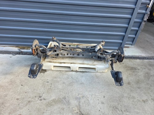 SANKI WÓZEK TYŁ BELKA KOMPLET AUDI A3 8V VW SEAT 3Q0505315S ORYGINAŁ !!!