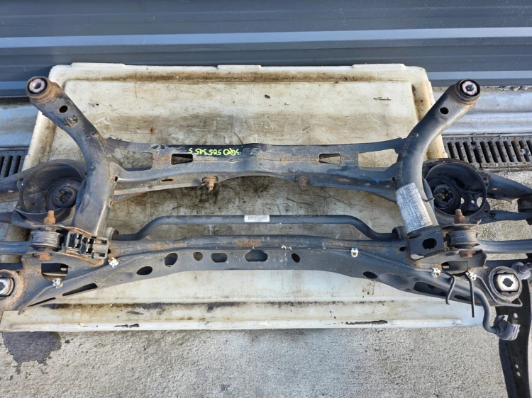 SANKI WÓZEK TYŁ BELKA KOMPLET AUDI A3 8V VW SEAT 3Q0505315S ORYGINAŁ !!!
