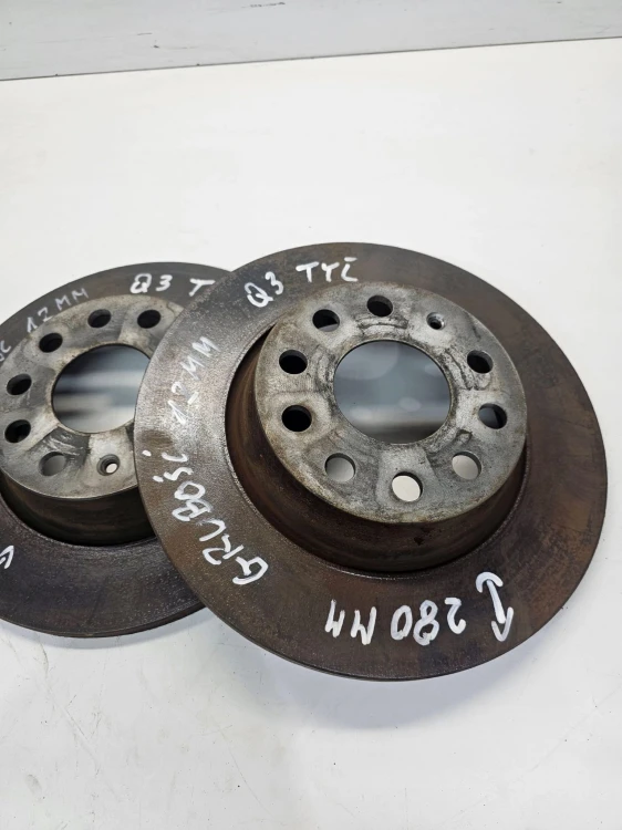TARCZA TARCZE HAMULCOWE TYŁ AUDI Q3 8U 280MM KOMPLET ŁADNE