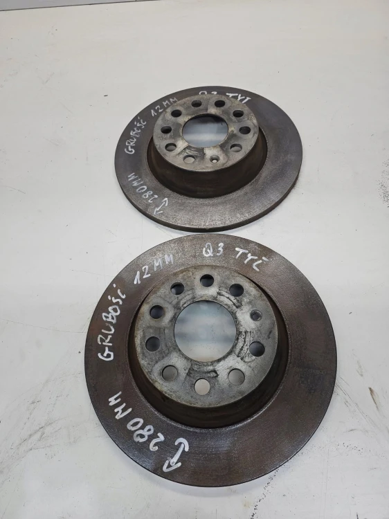TARCZA TARCZE HAMULCOWE TYŁ AUDI Q3 8U 280MM KOMPLET ŁADNE