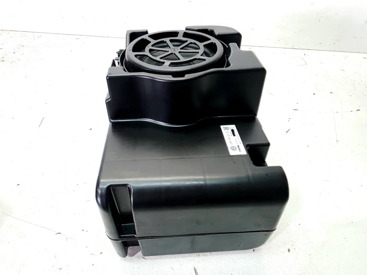 GŁOŚNIK SUBWOOFER TUBA AUDI Q4 E-TRON 11A035621B
