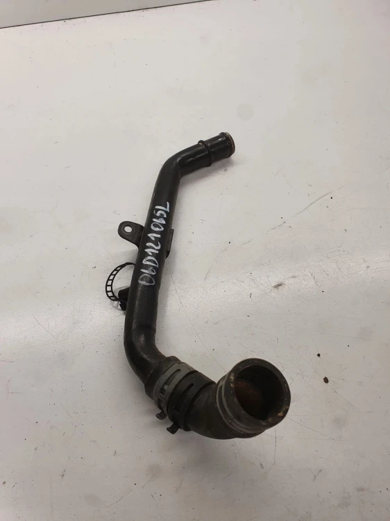 PRZEWÓD WODY AUDI A4 B7 2.0 TFSI 06D121065L
