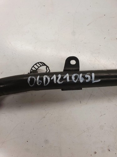 PRZEWÓD WODY AUDI A4 B7 2.0 TFSI 06D121065L