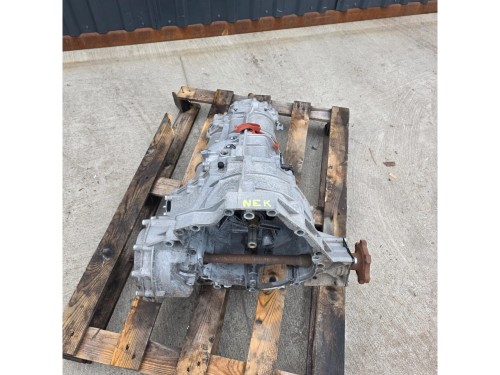 SKRZYNIA BIEGÓW MANUAL QUATTRO AUDI A4 B8 A5 8T LIFT 2.0 TDI NEK ORYGINAŁ *