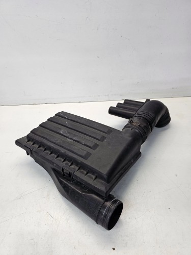 OBUDOWA FILTRA POWIETRZA AUDI A3 8V VW SEAT SKODA 04E129611G