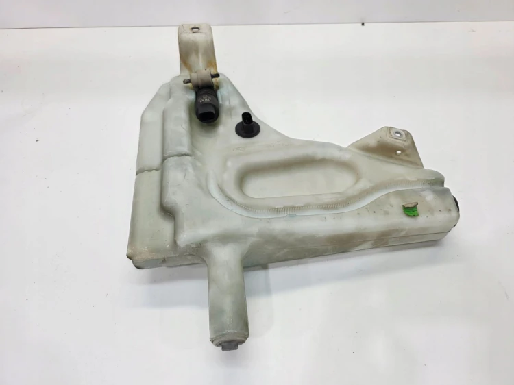 ZBIORNIK PŁYNO DO SPRYSKIWACZY AUDI Q7 4L 4L0955453