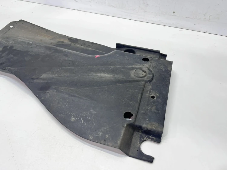 OSŁONA PODWOZIA AUDI A4 B6 B7 PRAWY TYŁ 8E0825216R 41/26