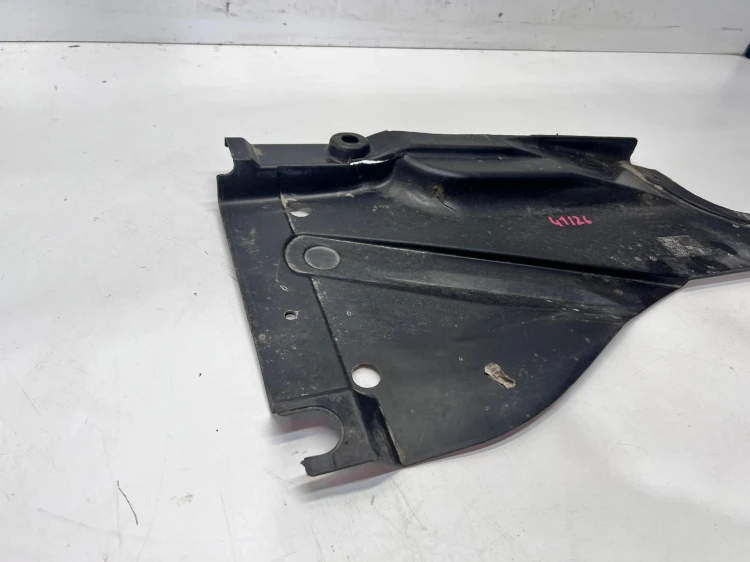 OSŁONA PODWOZIA AUDI A4 B6 B7 PRAWY TYŁ 8E0825216R 41/26